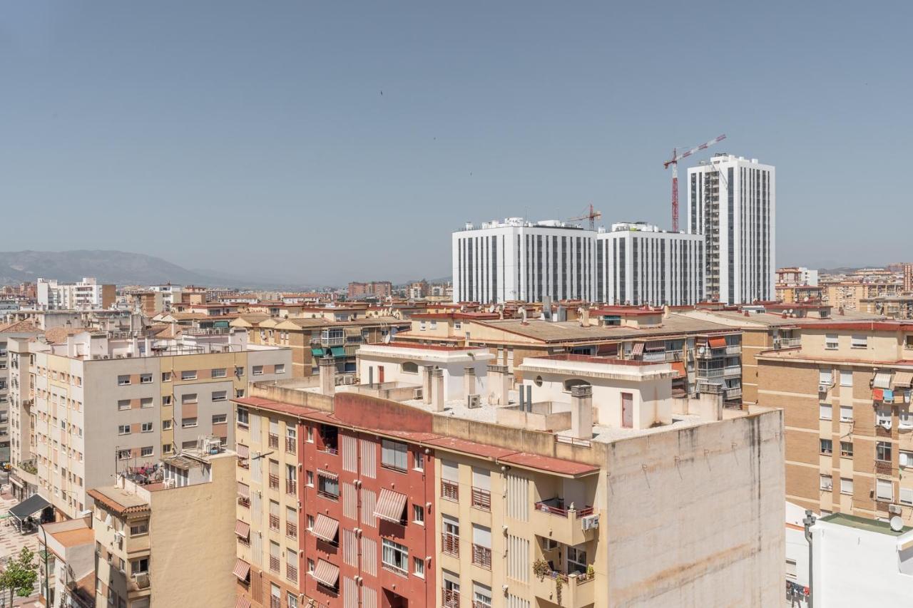 Tuguest Heroe Apartment Малага Екстер'єр фото