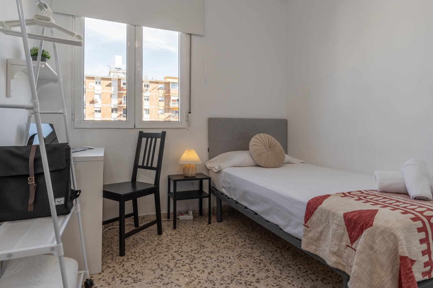 Tuguest Heroe Apartment Малага Екстер'єр фото