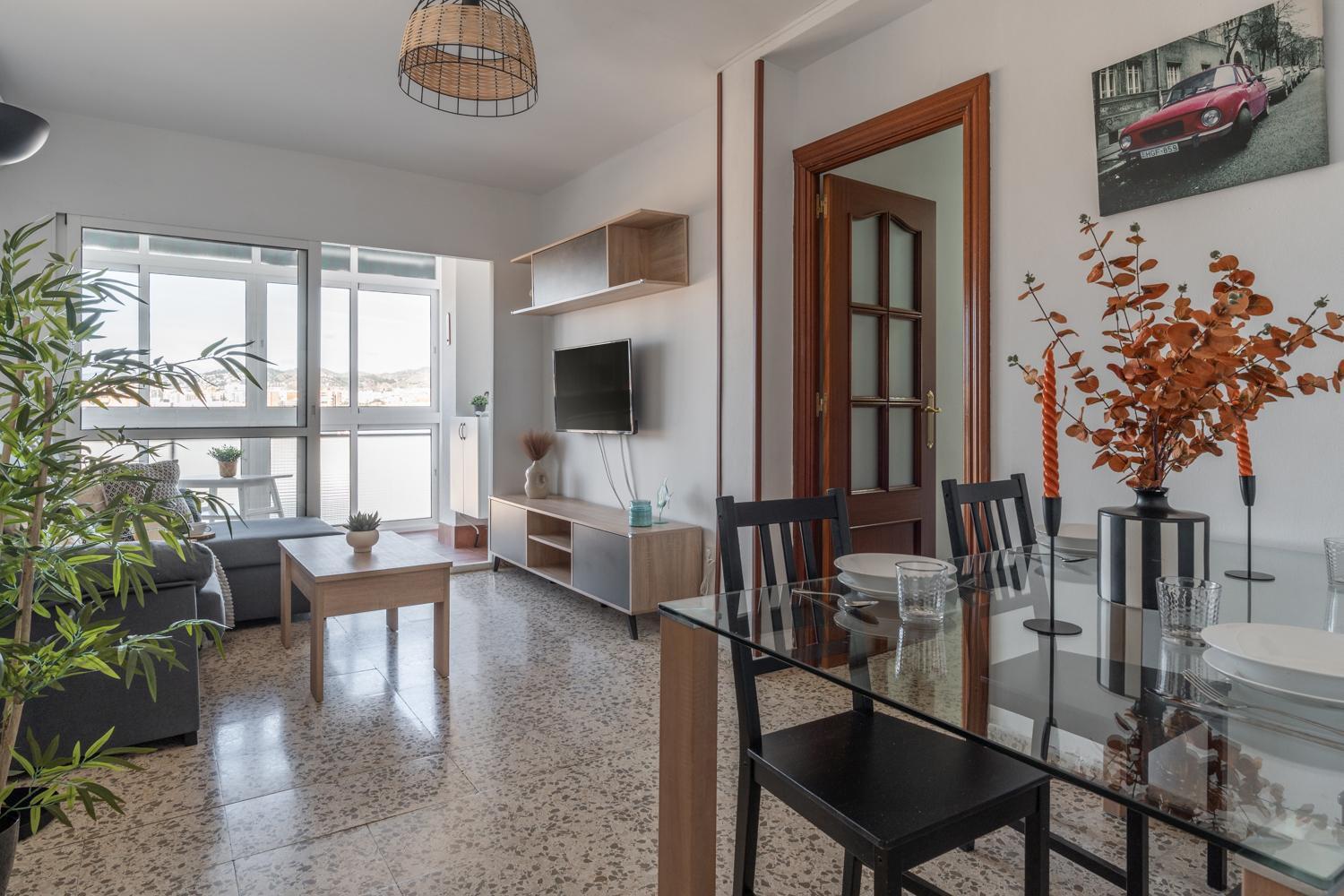 Tuguest Heroe Apartment Малага Екстер'єр фото